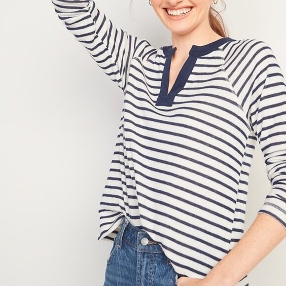 Old Navy Stripe Loose Split Neck Top Jersey Knit Raglan Sleeve Navy Blue Size XL - Picture 1 of 6